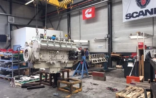 Onderhoud en reparatie van scheepsmotoren Onderhoud en reparatie van scheepsmotoren
